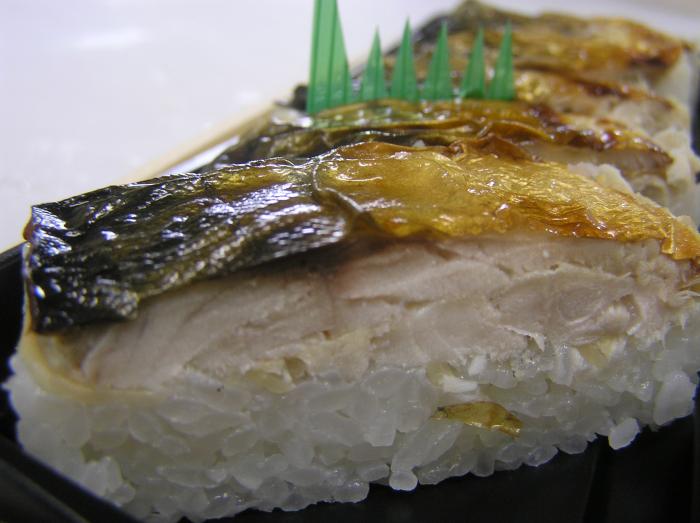 焼鯖の押寿司　塩辛と海鮮珍味のお取り寄せ・通販　駿河屋賀兵衛【公式】